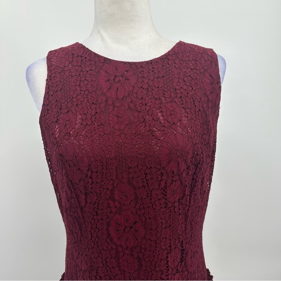 Gabby Skye Burgundy Red Sleeveless Lace Overlay Drop Waist Dress Size 14 - Picture 6 of 15